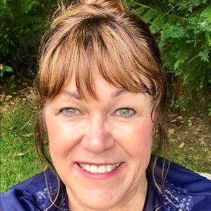 Meet your Posher, Lori